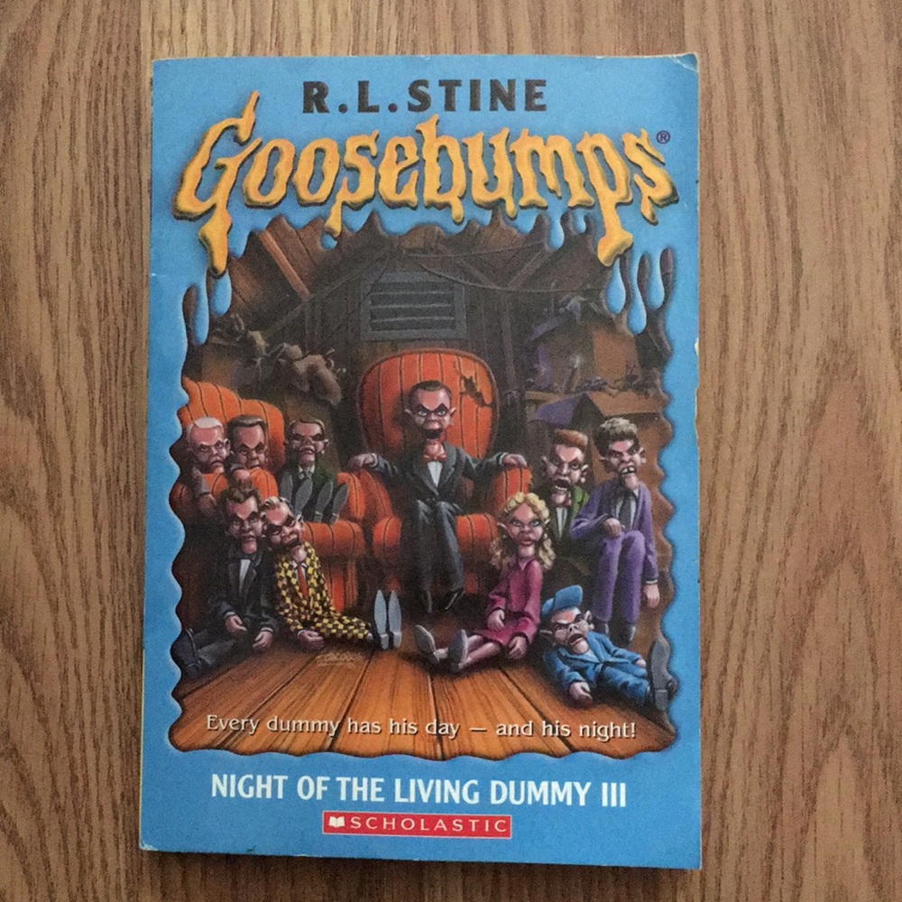 BOOK: R.L. Stine Goosebumps: Night Of The Living Dummy 3 *(1995 paperback)